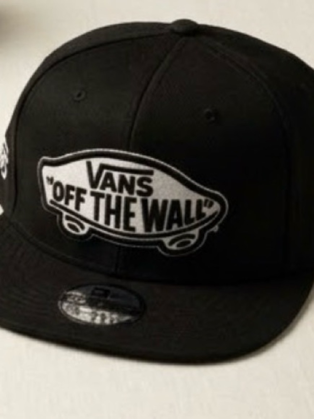 Vans Black 'Off The Wall' Snapback Hat